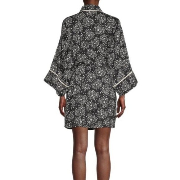 DKNY Star-Print Tie-Waist Robe sz small - Picture 2 of 12